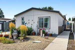 photo 1 of 751 Freedom Ln, Emmett, ID 83617