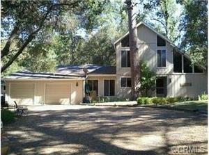 photo 1 of 39339 Pine Ridge Rd, Oakhurst, CA 93644