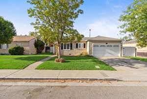 photo 1 of 4012 E Clinton Ave Fresno, CA 93703