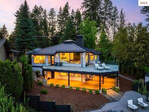 photo 1 of 10536 N Lakeview Dr, Hayden Lake, ID 83835