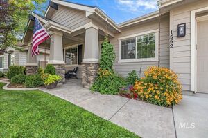 photo 1 of 1552 Saddle Mountain Ave, Middleton, ID 83644