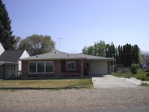 photo 1 of 120 E Washington Avenue, Homedale, ID 83628