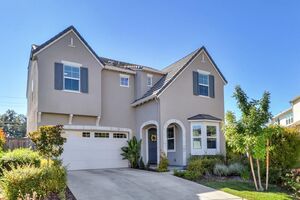 photo 1 of 3002 Huntington Way, Sacramento, CA 95818