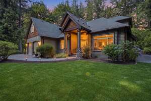 photo 1 of 32704 193rd Avenue SE, Kent, WA 98042