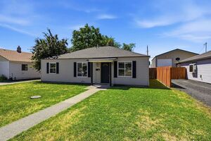 photo 1 of 3014 E  Ermina Ave, Spokane, WA 99207