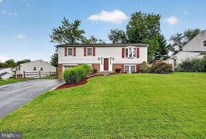 photo 1 of 922 Mennonite Rd, Royersford, PA 19468