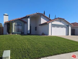 photo 1 of 37058 Waterman Ave, Palmdale, CA 93550