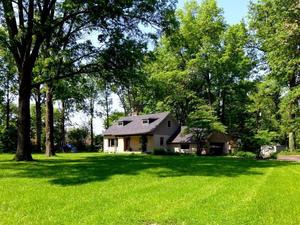 photo 1 of 1531 Mott St, Reynoldsburg, OH 43068