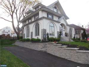 photo 1 of 728 Beechwood Dr, Haverford, PA 19083