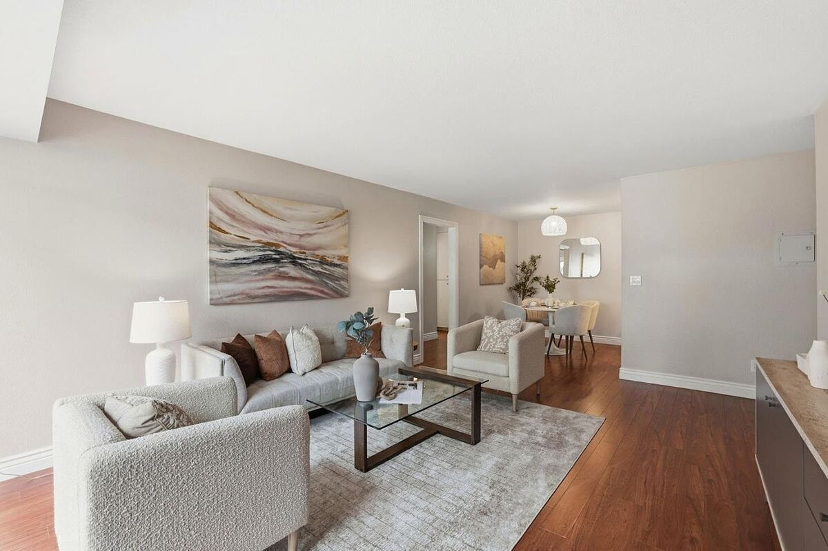 Photo #1