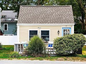 photo 1 of 470 Winnacunnet Road #8, Hampton, NH 03842