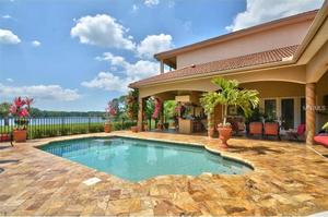 photo 1 of 9410 Tree Tops Lake Rd, Tampa, FL 33626
