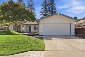 photo 1 of 5145 W Hampton Way, Fresno, CA 93722