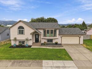 photo 1 of 20017 E Grace Ln, Otis Orchards, WA 99027