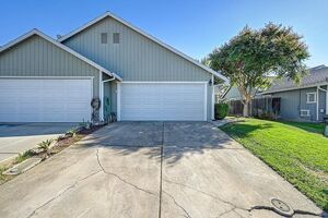 photo 1 of 5237 Janell Way, Carmichael, CA 95608