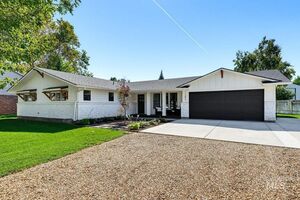 photo 1 of 11253 Meadowbrook Dr, Nampa, ID 83686