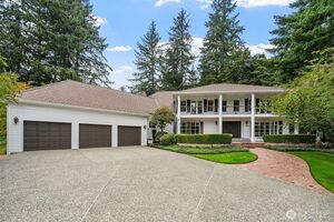 photo 1 of 18810 NE 150th Court, Woodinville, WA 98072