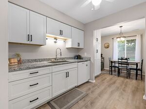 photo 1 of 515 W Highland Rd APT E6, Howell, MI 48843