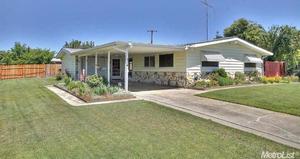 photo 1 of 6520 Holiday Way, North Highlands, CA 95660