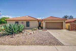 photo 1 of 5403 W Brown St, Glendale, AZ 85302