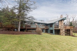 photo 1 of 24500 N Kelsey Rd, Lake Barrington, IL 60010