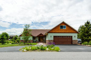 photo 1 of 131 Links Dr, Blanchard, ID 83804