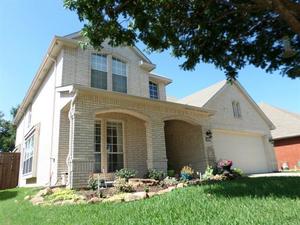 photo 1 of 1009 Sun Ridge Dr, Flower Mound, TX 75028