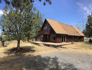 photo 1 of 1302 NW Helmholtz Way, Redmond, OR 97756