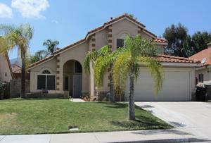 photo 1 of 171 N Nebraska St, Lake Elsinore, CA 92530