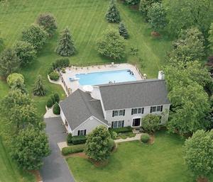 photo 1 of 737 Jamestowne Rd, Sleepy Hollow, IL 60118