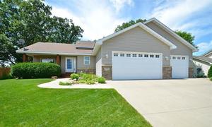 photo 1 of 25910 14th St W, Zimmerman, MN 55398