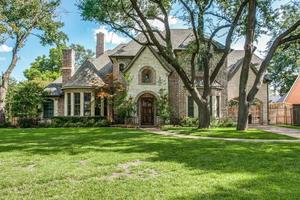 photo 1 of 6412 Azalea Ln, Dallas, TX 75230