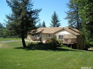 photo 1 of 1162 Ramblin Rd, Colfax, CA 95713