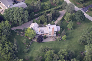 photo 1 of 2816 Knoll Dr, Long Grove, IL 60047