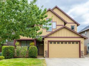 photo 1 of 331 W Oxford St, Newberg, OR 97132