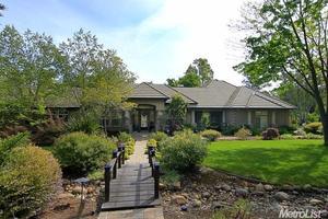 photo 1 of 8759 Glacial Pl, Loomis, CA 95650