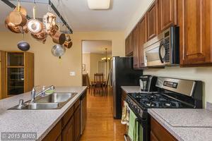 photo 1 of 310 High Gables Dr Apt 206, Gaithersburg, MD 20878