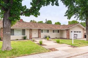 photo 1 of 220 Charlemagne Way, Modesto, CA 95350