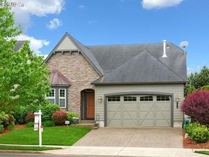 photo 1 of 472 Tukwila Dr, Woodburn, OR 97071