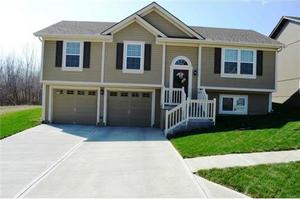 photo 1 of 544 N Old Mill Rd, Independence, MO 64056