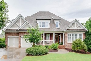 photo 1 of 5881 Deer Crossing Dr, Sugar Hill, GA 30518