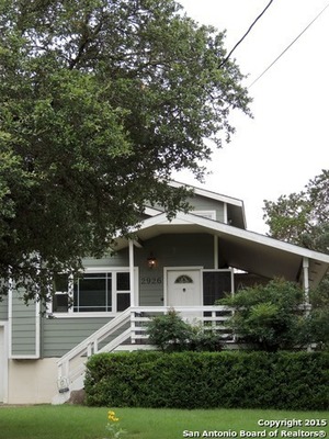 photo 1 of 2926 Westview Dr, Canyon Lake, TX 78133