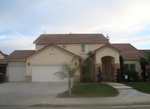 photo 1 of 2219 E Michelle Ave, Fowler, CA 93625