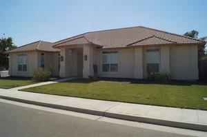 photo 1 of 3320 Mission Dr, Hanford, CA 93230