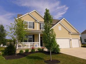 photo 1 of 613 Brighton Ct, Pickerington, OH 43147