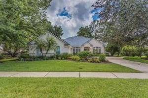 photo 1 of 1641 Misty Lake Dr, Fleming Island, FL 32003