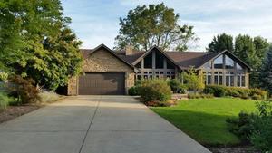 photo 1 of 32W420 Forest Dr, Aurora, IL 60502