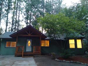photo 1 of 29059 SE Woods Rd, Eagle Creek OR 97022