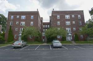 photo 1 of 104 Woodside Rd Apt C105, Haverford, PA 19041