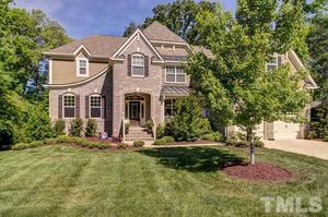 photo 1 of 147 W Hatterleigh Ave, Hillsborough, NC 27278